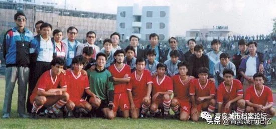 青岛足球风云30载,青岛足球赛青岛海牛