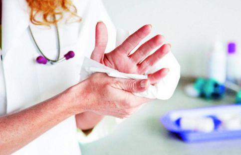 小鱼身上长白点是怎么回事,身上长了小白点是怎么回事