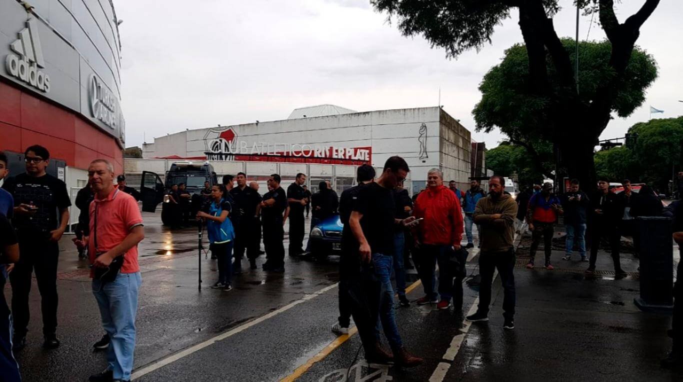 百年豪门化身抗疫先锋，河床拯救阿根廷足球