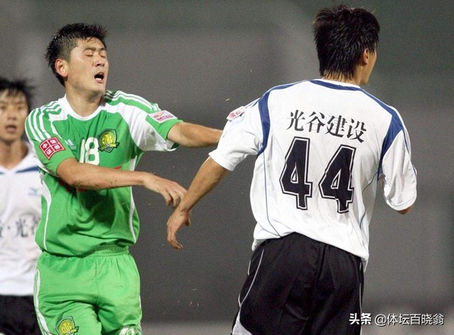 他曾是国安夺冠功臣,当年间接致武汉退赛,36岁被爆脑溢血很憔悴