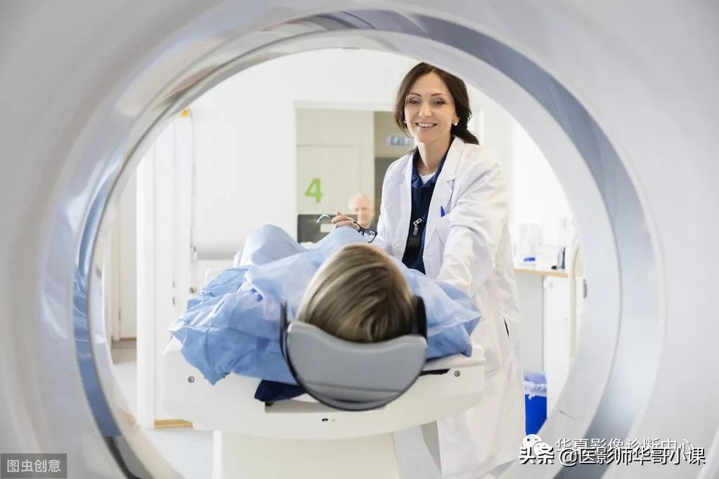 小细胞肺癌早期ct表现为什么结节,肺部ct显示有三处2cm结节是肺癌么