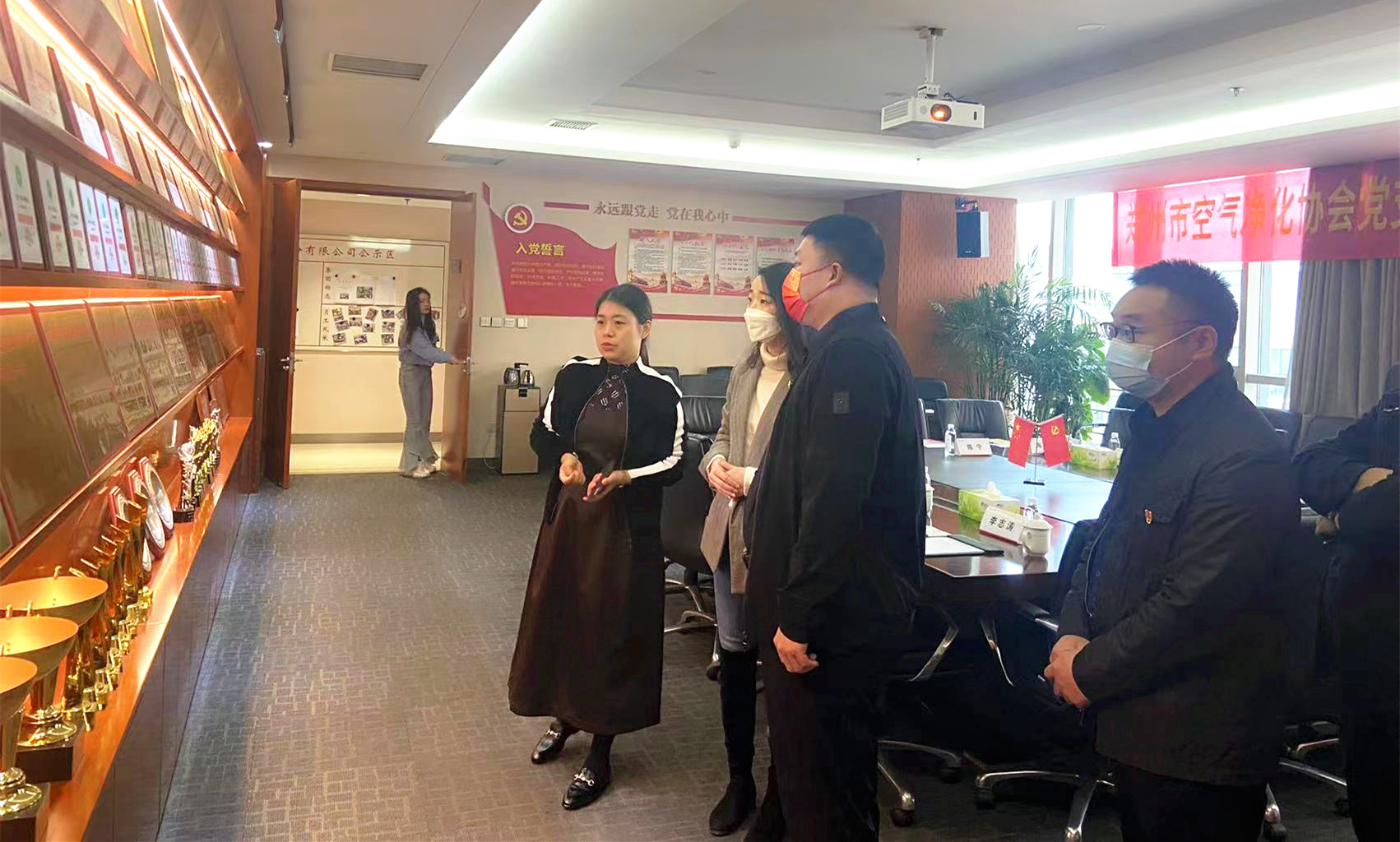 郑州市万人助万企,郑州万人助万企活动网上招聘