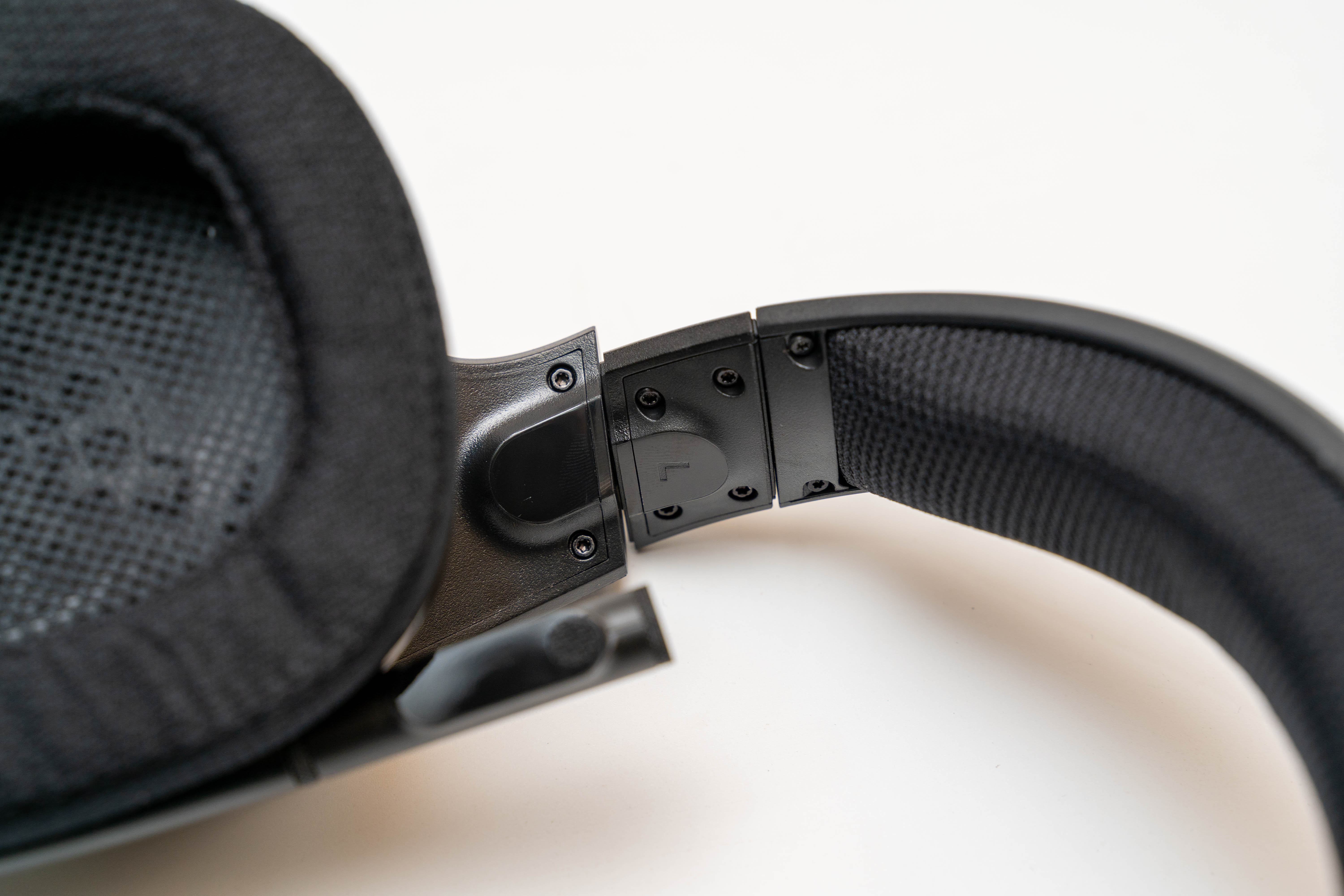 罗技g533配什么耳机好,罗技g533耳机怎么设置