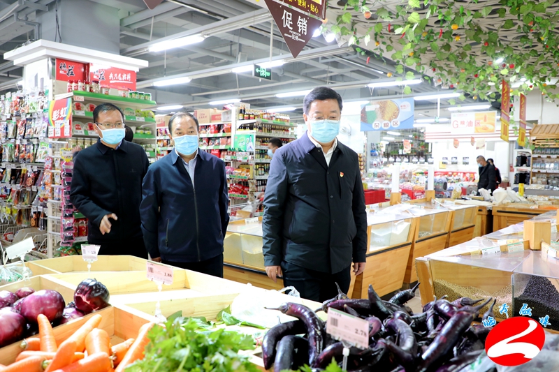 县长张峰督导检查疫情防控工作,张宇到桂湖街道调研疫情防控工作