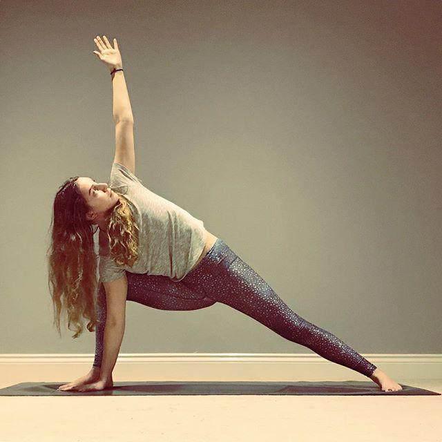 腹胀怎么治疗一分钟解决腹部胀气,腹胀的快速解决办法不吃药