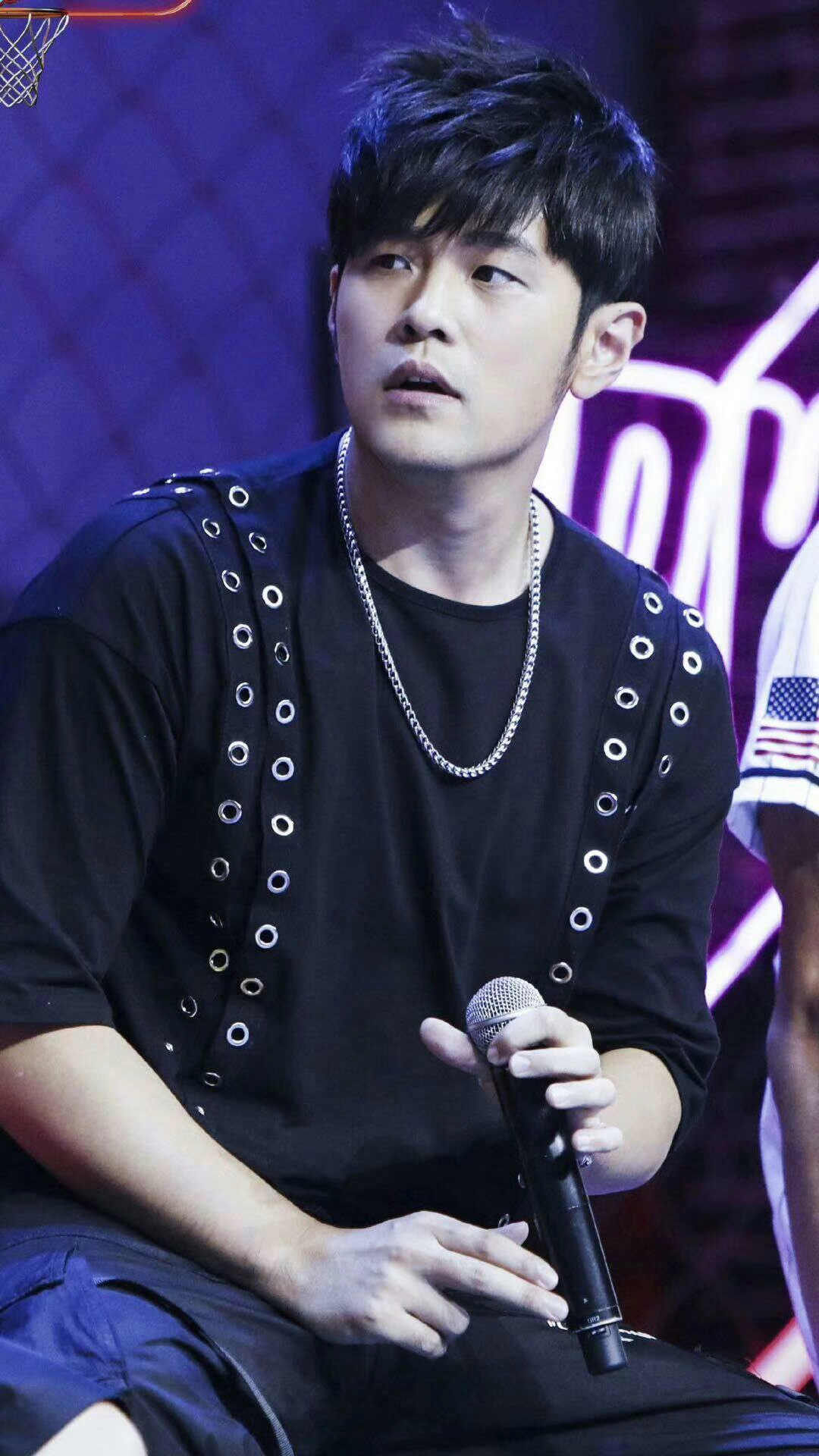 如果你是一个人的歌粉，你会买他（她）的专辑吗？