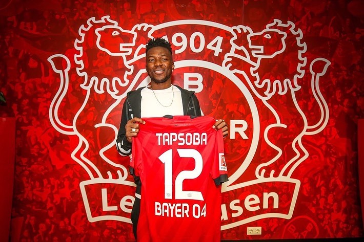 塔普索巴曼联,药厂后卫塔普索巴