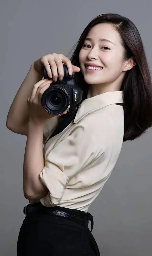 步步惊心四爷为什么不给若兰休书,步步惊心若兰去世四爷伤心的哭了