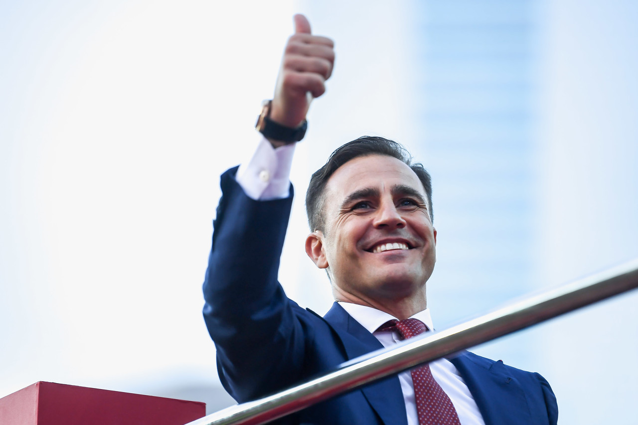 恒大更名手续还在办理吗,恒大球队现状最新消息