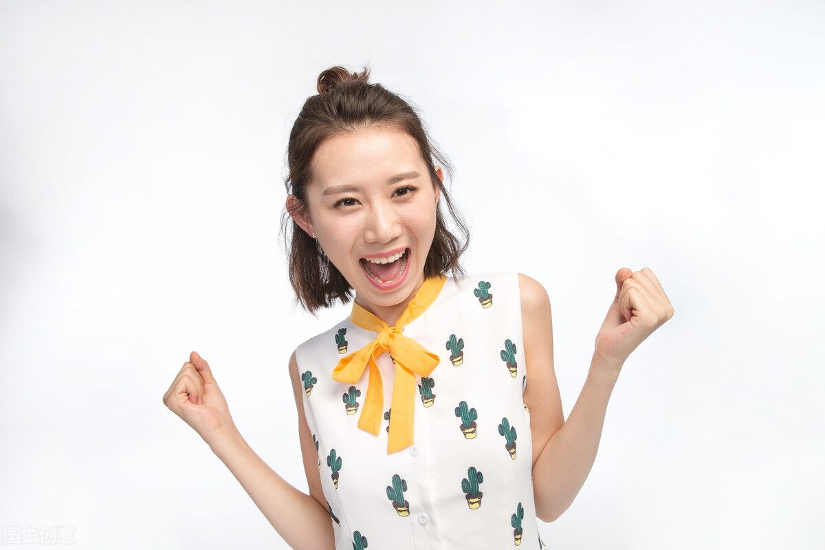 50岁女士更年期综合征吃什么药,56岁妇女更年期综合征会不会难受