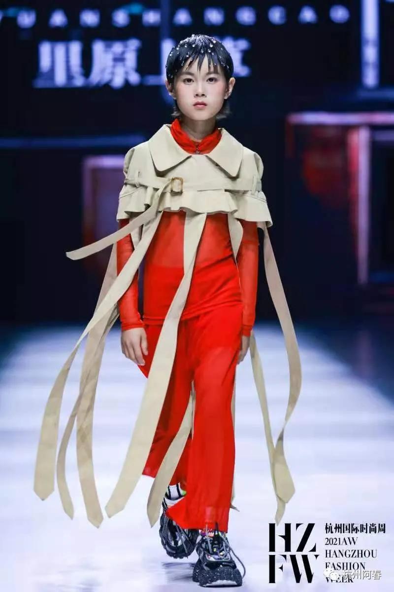 国际时尚周巴黎,时装周秀场