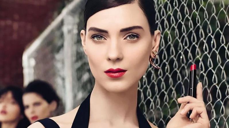 2023年大牌化妆品排行榜前十名,十大漂亮的化妆品