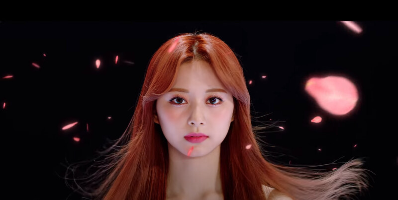 亮片眼妆的正确画法,女团眼妆怎么画