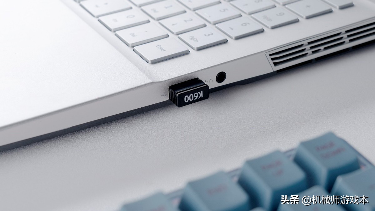 机械师kt68使用教程,机械师k600t82键三模机械键盘上架