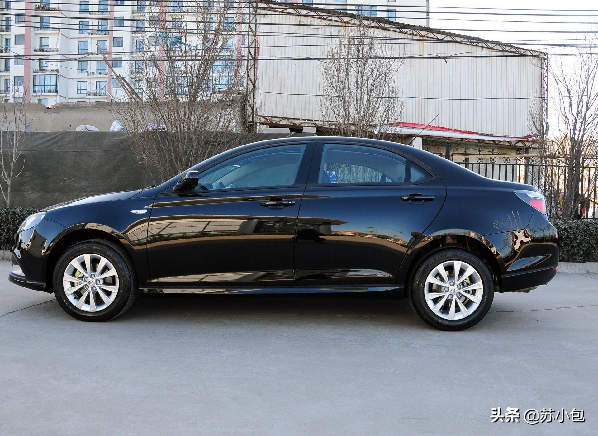 名爵62011款方向盘,2011款名爵6油箱开关在哪