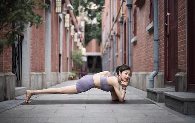 瑜伽100个体式图解大全,舒缓瑜伽体式排课60分钟体式