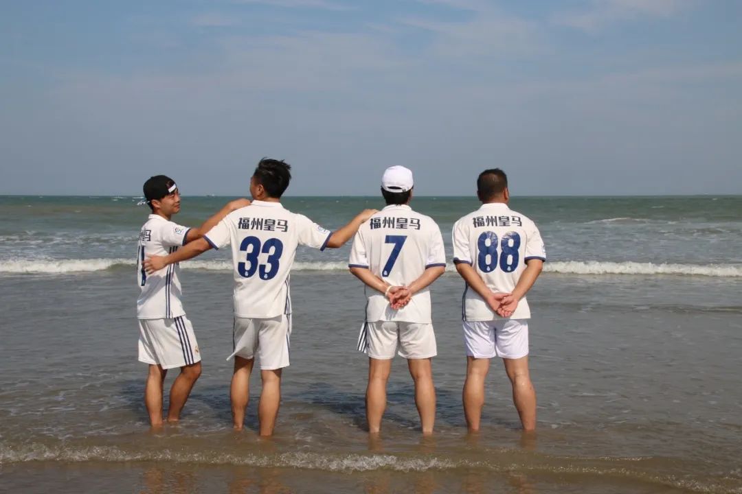 没有世界杯的夏天,没有欧洲杯的夜晚