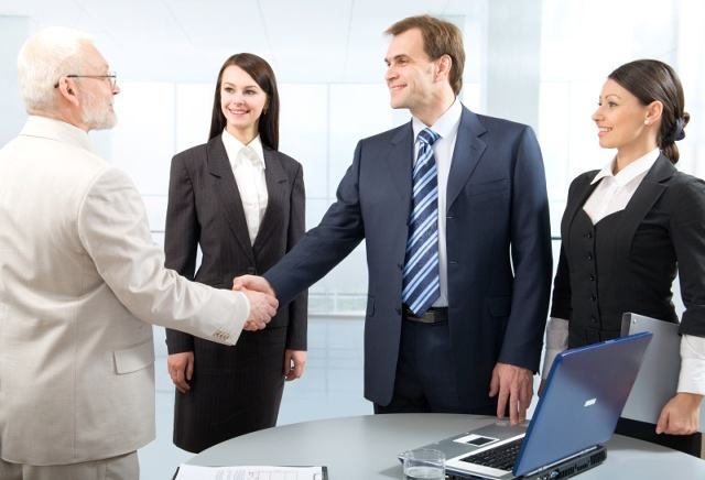 国外不会英语怎么交流做生意,与老外谈生意的英语对话