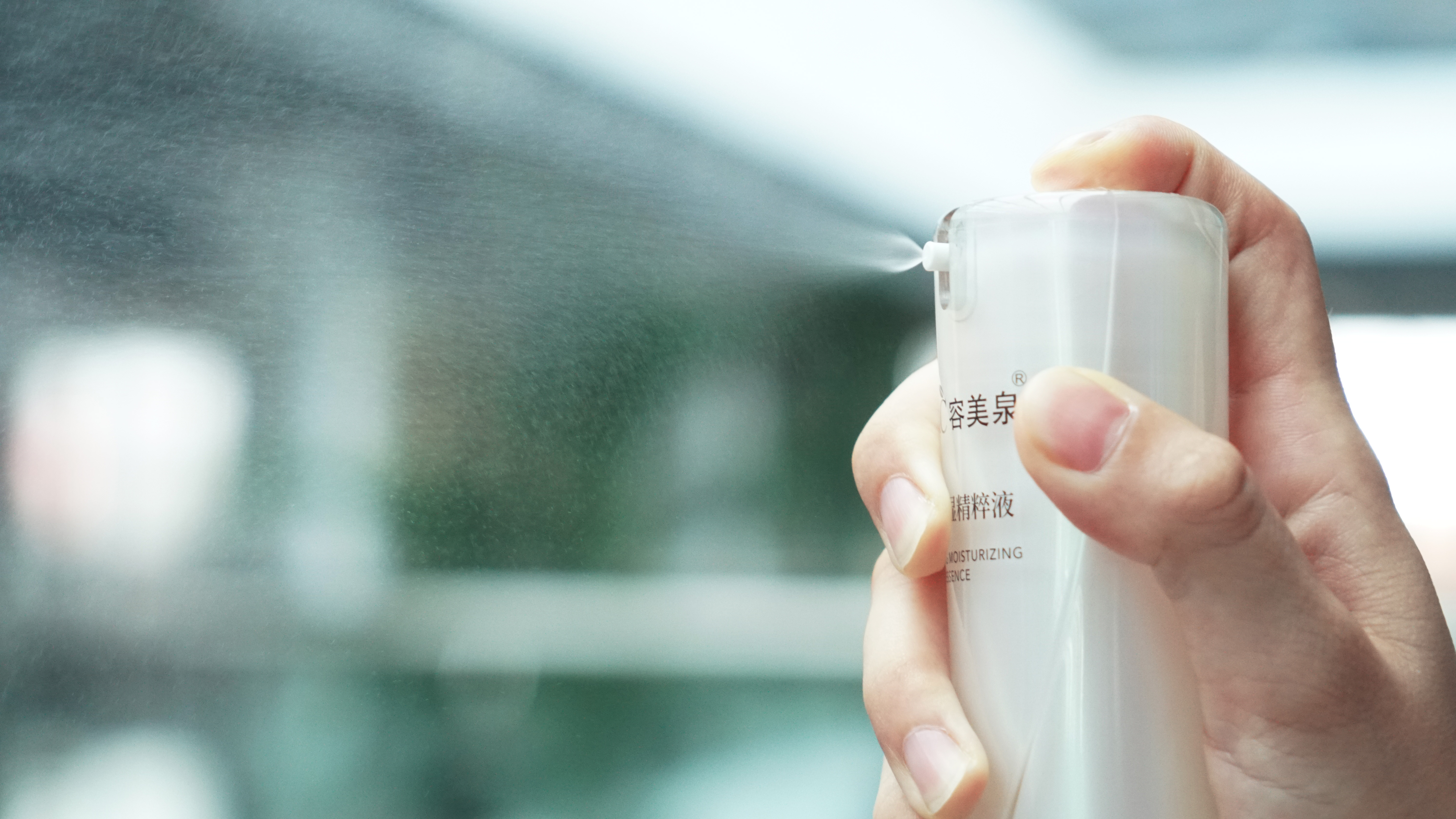 秋冬平价化妆水爽肤水测评,容美泉凝萃水润焕颜套盒怎样用