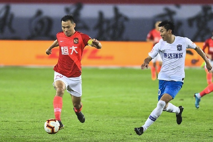 要走了？郜林1句话指出卡帅最大不足，为了上场甚至想去踢后卫