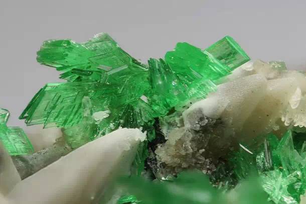 绝美宝石壁纸,40张绝美的矿物图片