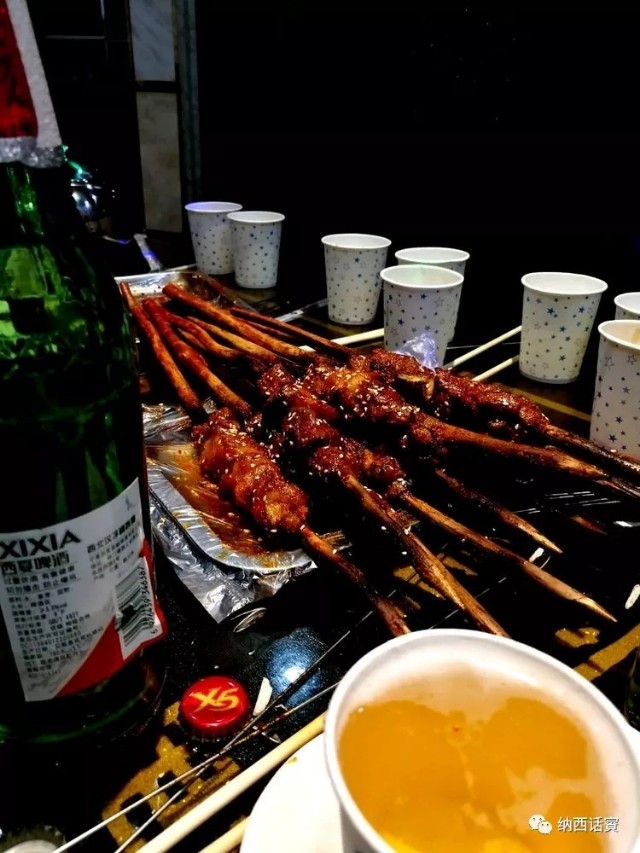 叶紫被雷劈穿越到异界,关于叶紫的穿越小说