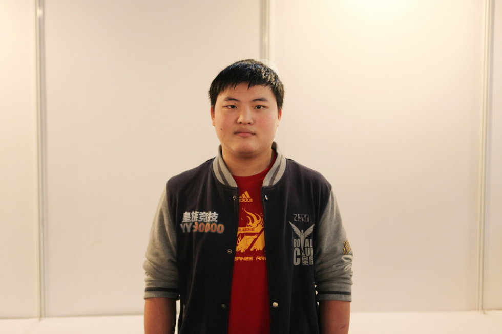 uzi为什么叫电竞巨婴,uzi为什么被称为巨婴