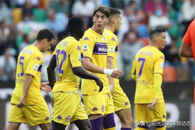 各豪门争抢拉什福德,各大豪门争夺卡卡