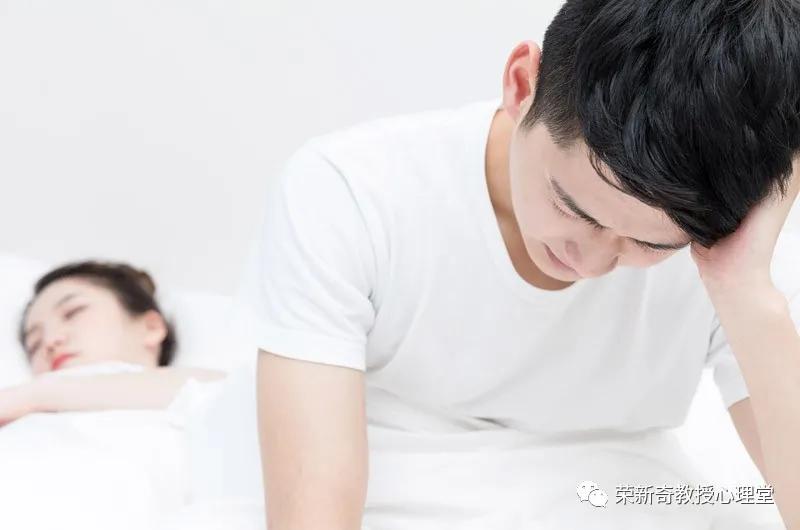 男性抑郁症有何特点？男性如何战胜抑郁症？