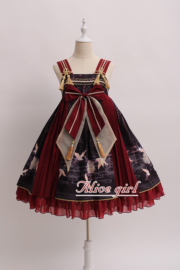 白菜价学生党甜酷lolita推荐,有没有纯色系的lolita小裙子推荐