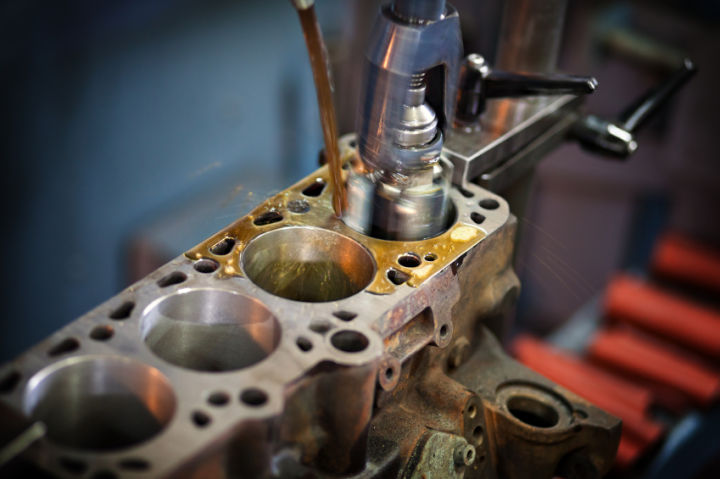 中国为什么造不出世界顶级发动机,中国为什么造不出最好的汽车