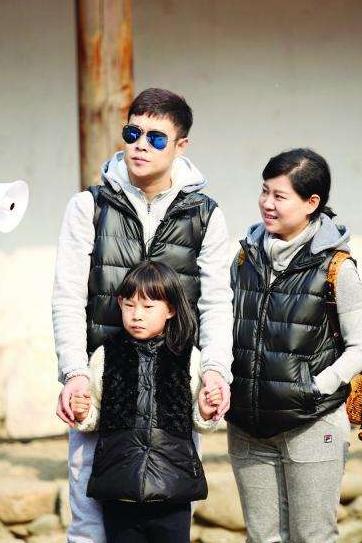 女儿容易遗传爸爸的4个特征,女儿容易遗传爸爸哪些