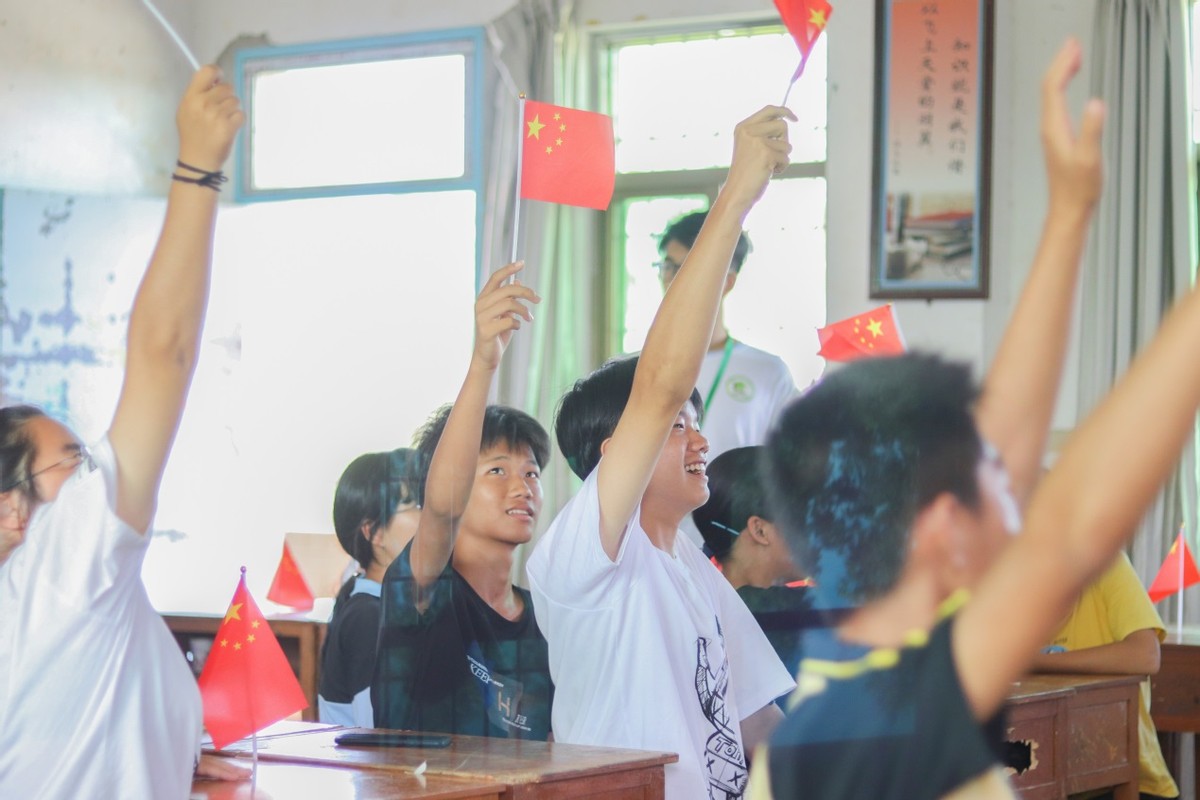 夜空中最亮的星电视剧免费看,夜空中最亮的星逃跑计划
