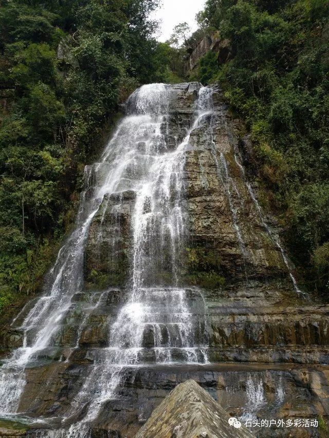 禄劝桂花箐瀑布拍照,昆明豹子箐游玩攻略