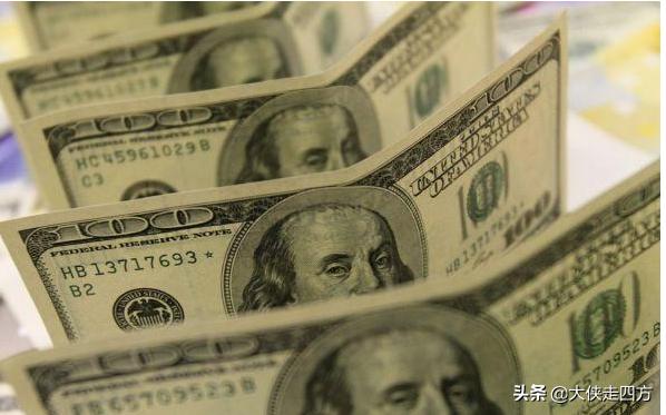 美国民众要自由,*行游***威示**炒福奇,只要索赔不要命,白眼狼不足惜