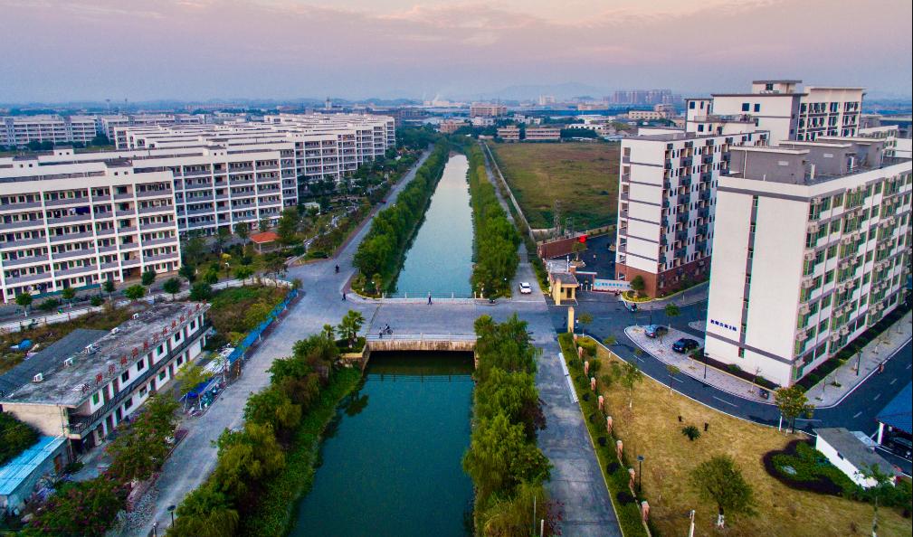 广东网红高校——广州工商学院等你来