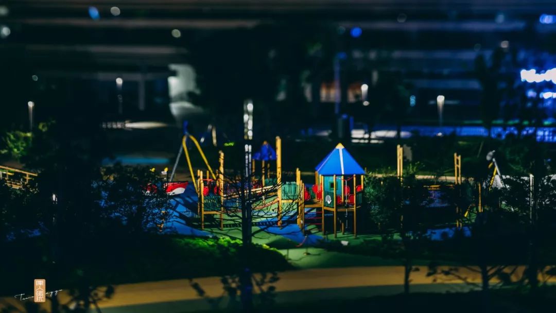 鑻忓窞濂ヤ綋涓績鍟嗕笟骞垮満涔愰珮,鑻忓窞浣撹偛涓績涔愰珮