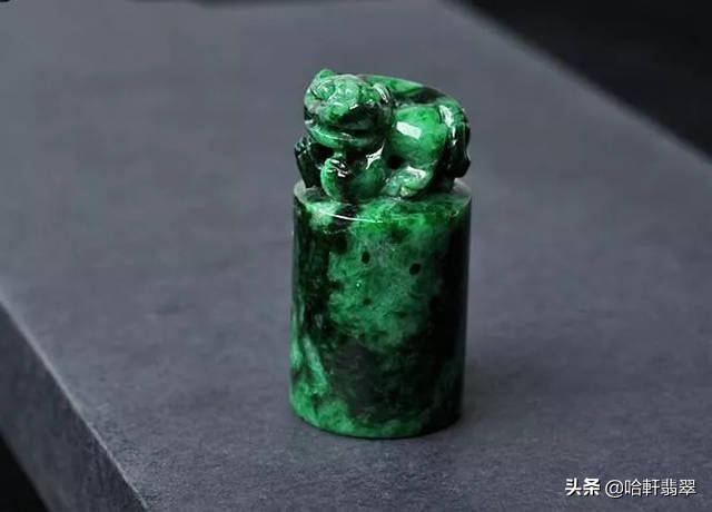 翡翠石藓和飘花怎么区分,翡翠手镯有癣跟飘花区别