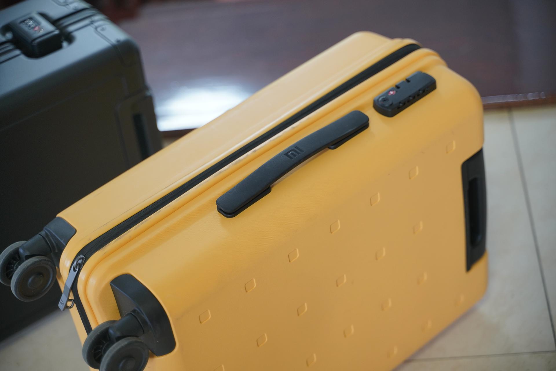 地平线8铝镁合金拉杆箱,地平线拉杆箱和elle拉杆箱哪个好