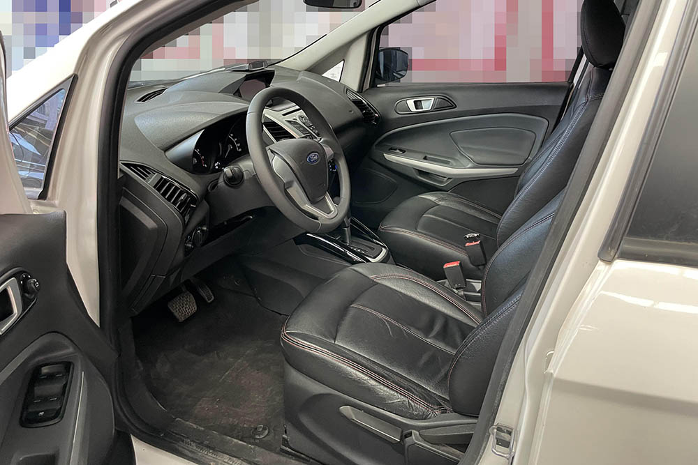 福特翼搏5万,翼搏全车整备