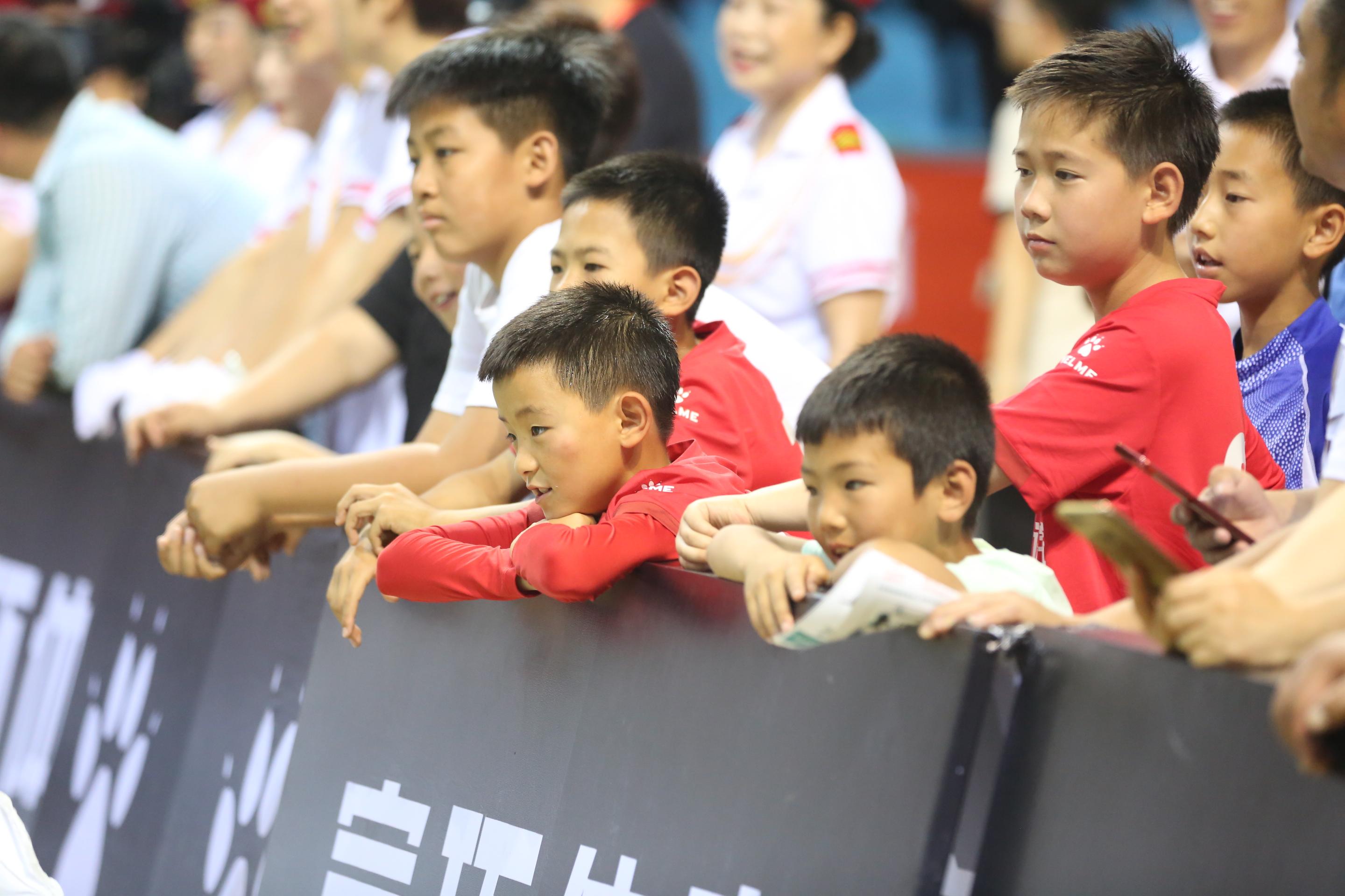 辽小虎再相聚完整版,2022年虎年小虎队再聚首完整版