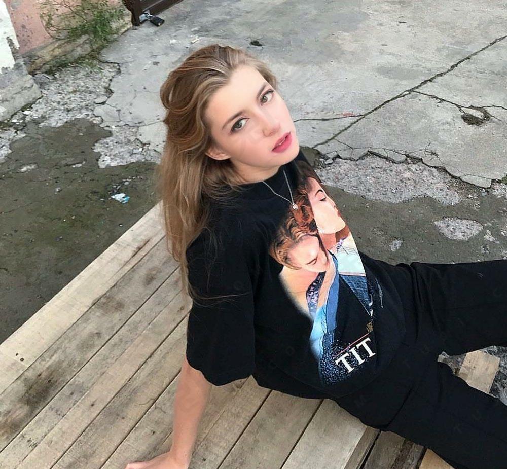 姣涘鍙埍鍞辨瓕,娣疯姣涘