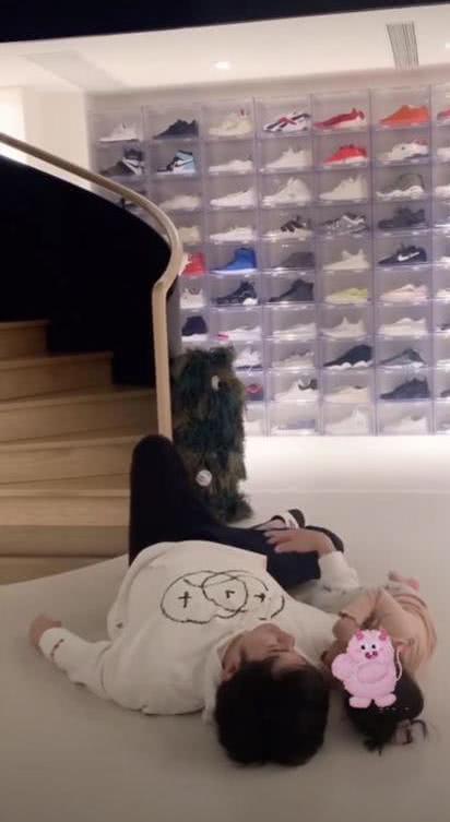 陈赫家手办有多少,陈赫住千万豪宅玩潮鞋耗费百万