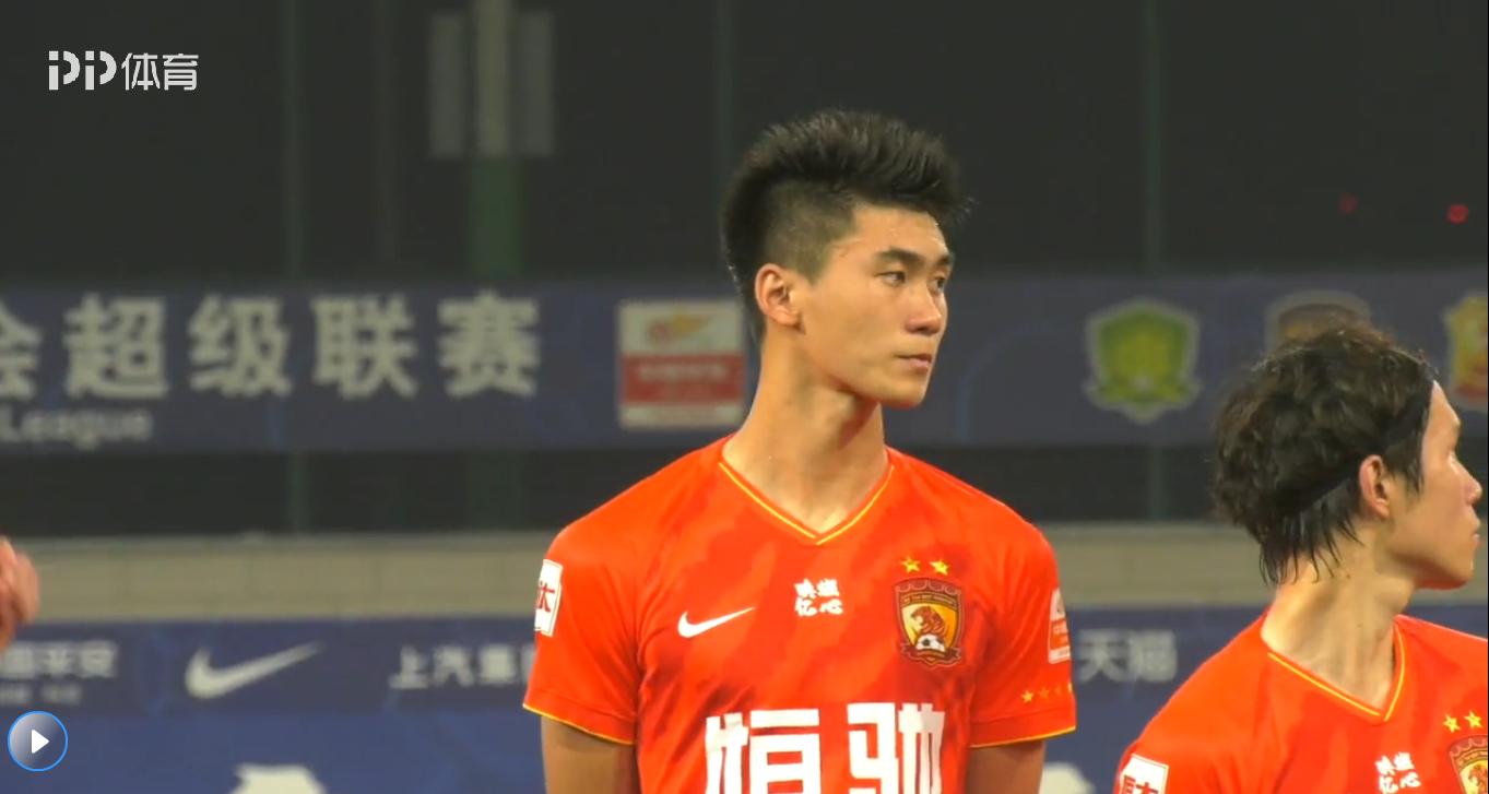 广州恒大再推星二代！吴少聪、王世龙、谭凯元、帕尔曼江都在出道