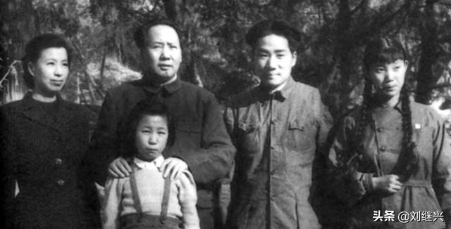 毛主席力劝儿媳再婚，她生了4个子女，并以长子的名字纪念毛岸英