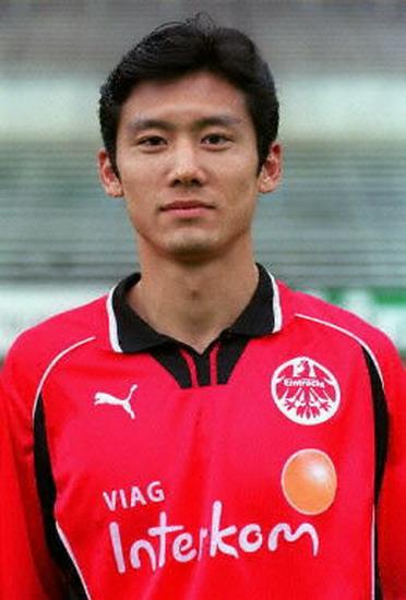 杨晨重返法兰克福受到欢迎事件,杨晨留洋法兰克福