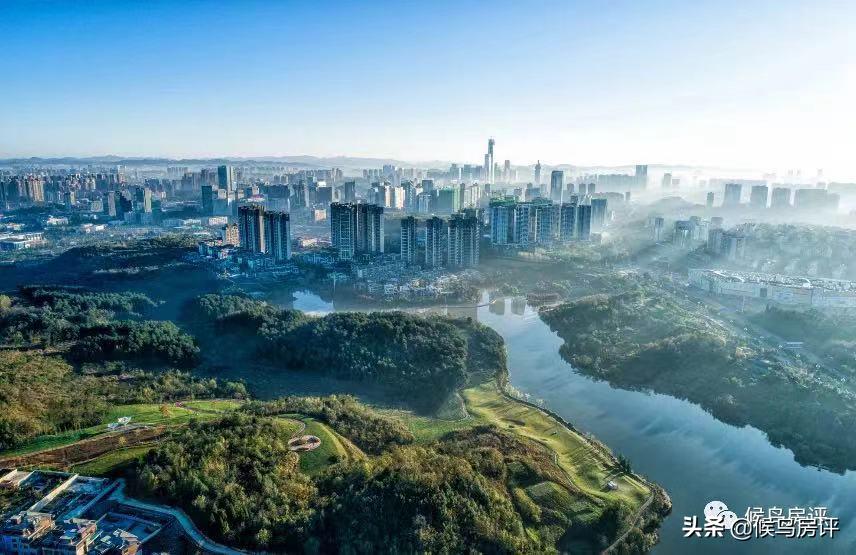 面对面、背靠背，贵阳两个顶级“商区房”谁更强？