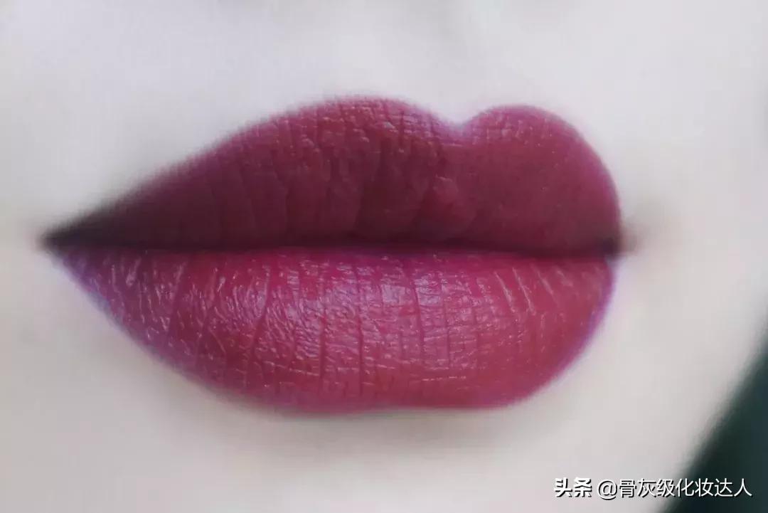 买到不喜欢的口红,显老气的口红怎么拯救