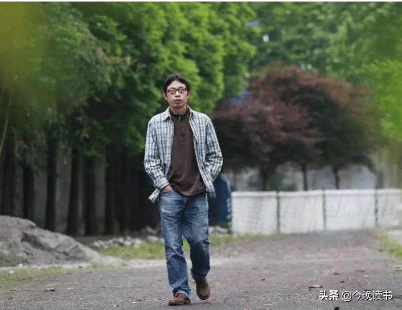 汶川地震中的范跑跑近况,汶川地震范跑跑的学生得救了吗