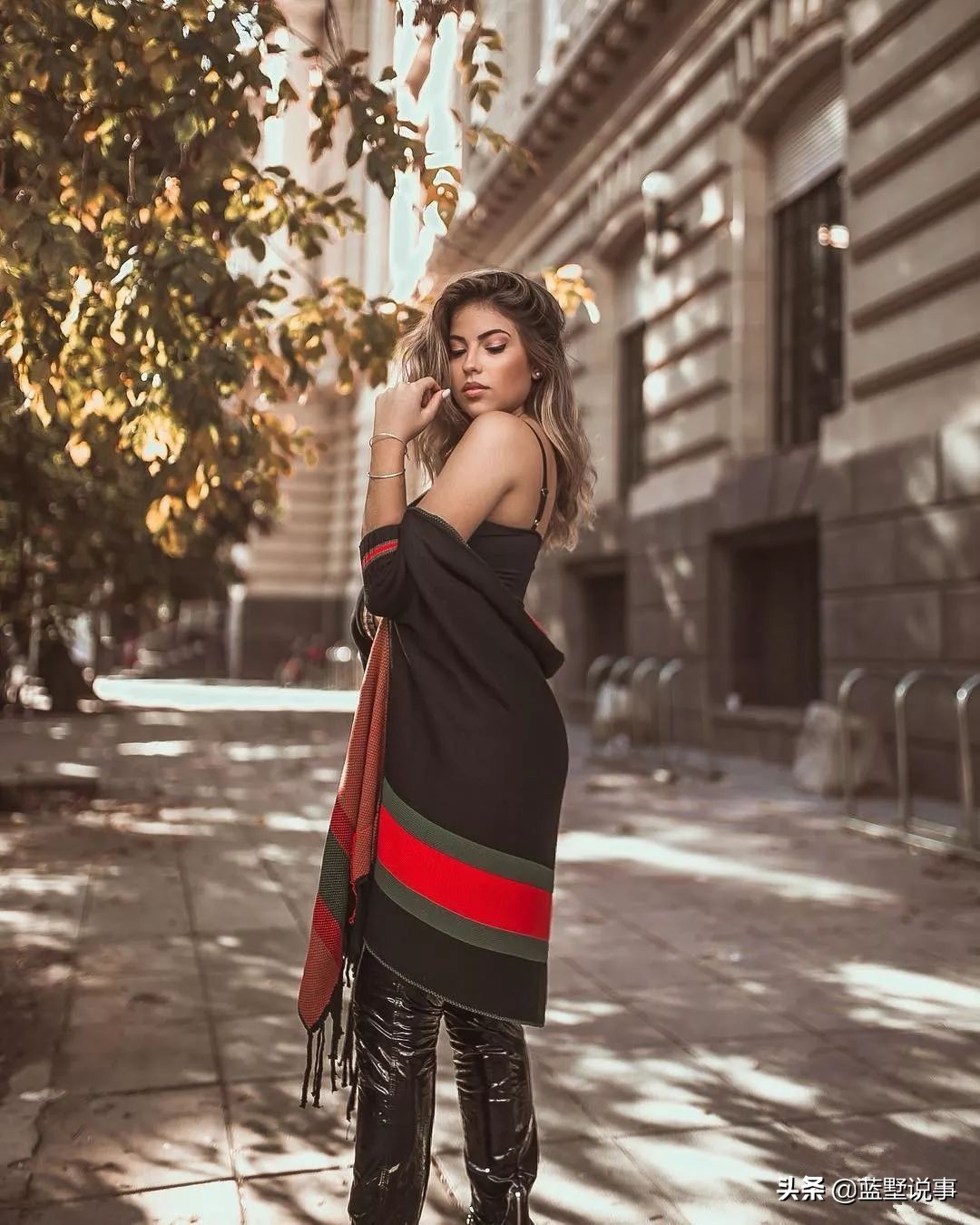 皇马小将维尼修斯女友玛利亚的魔鬼身材